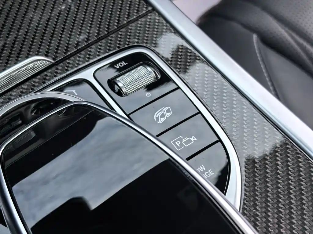 Mercedes-Benz G-Class 2025 — фото 13