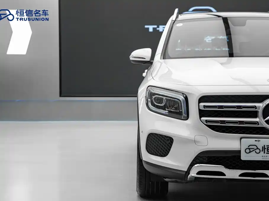 Mercedes-Benz GLB 2023 — фото 8