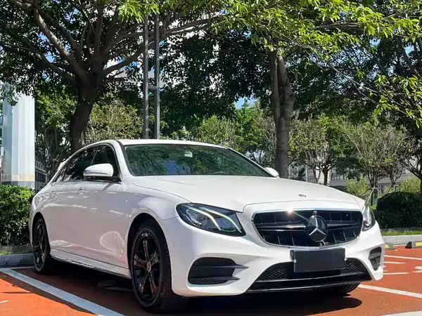 Mercedes-Benz E-Class 2018