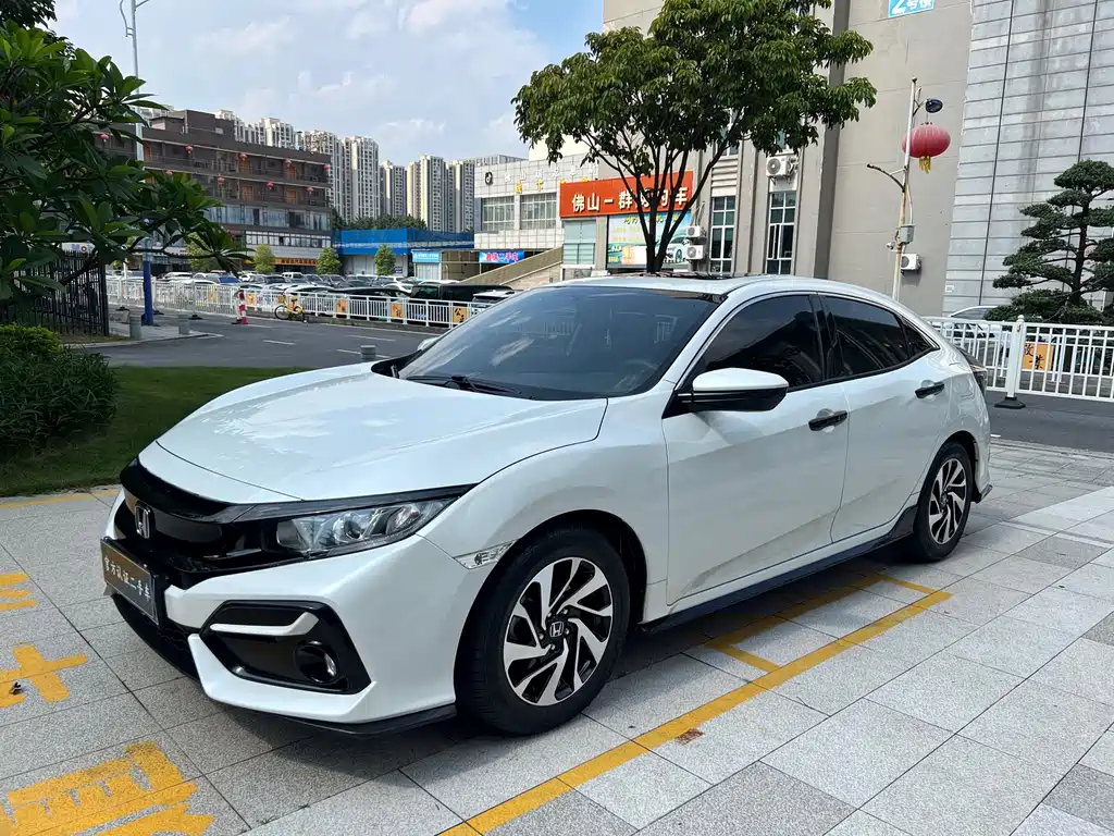 Honda Civic 2021 — фото 3