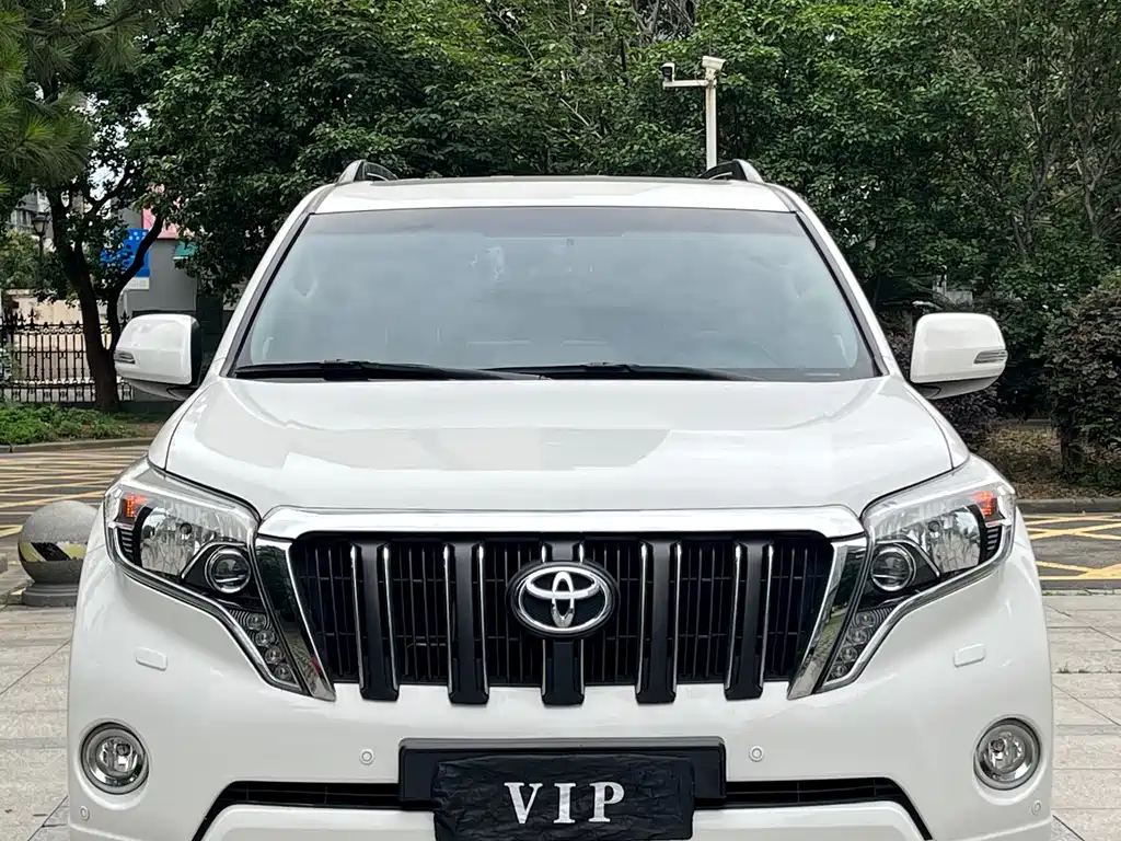 Toyota Prado 2015 — фото 14
