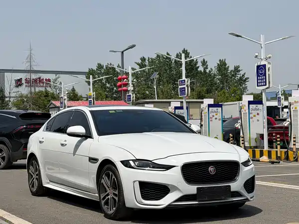 Jaguar XEL 2024