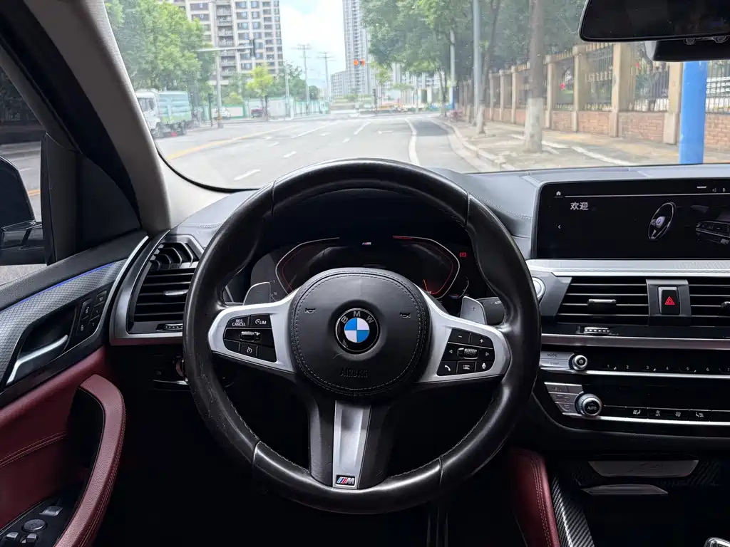 BMW X4 2021 — фото 17