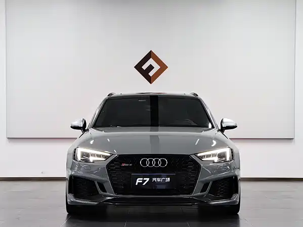 Audi RS 4 2019