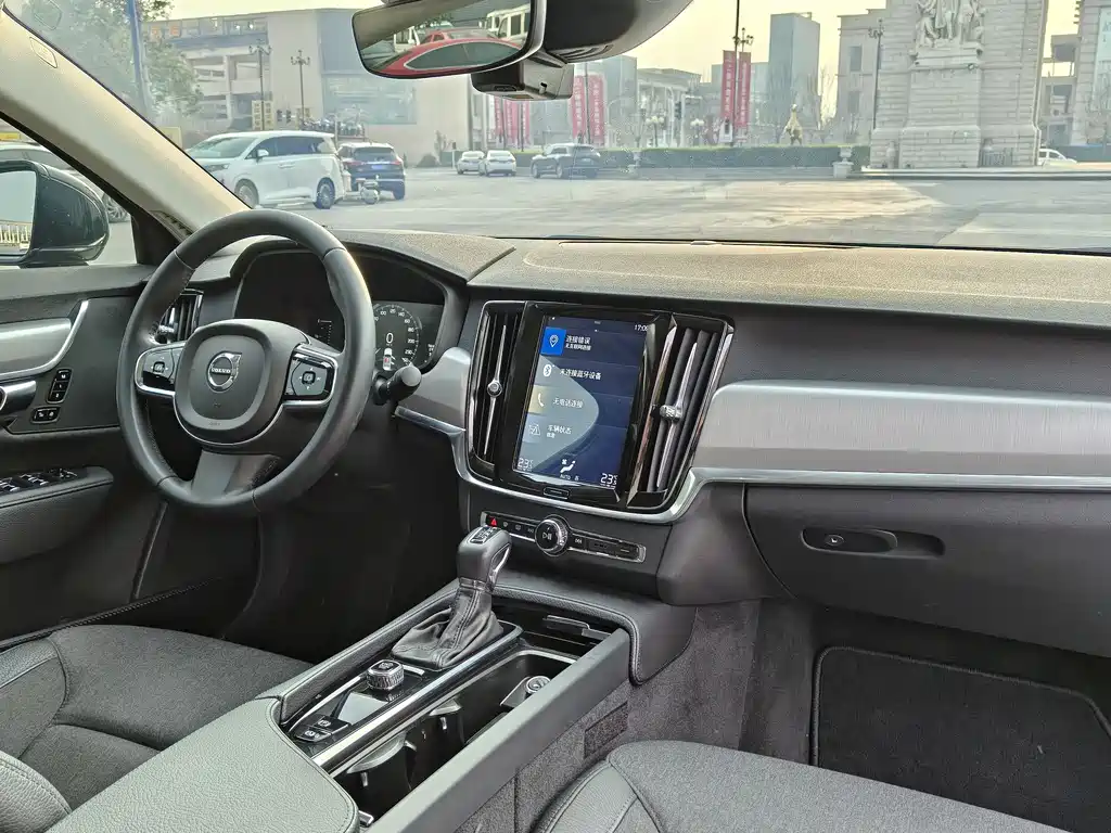 Volvo S90 2019 — фото 14