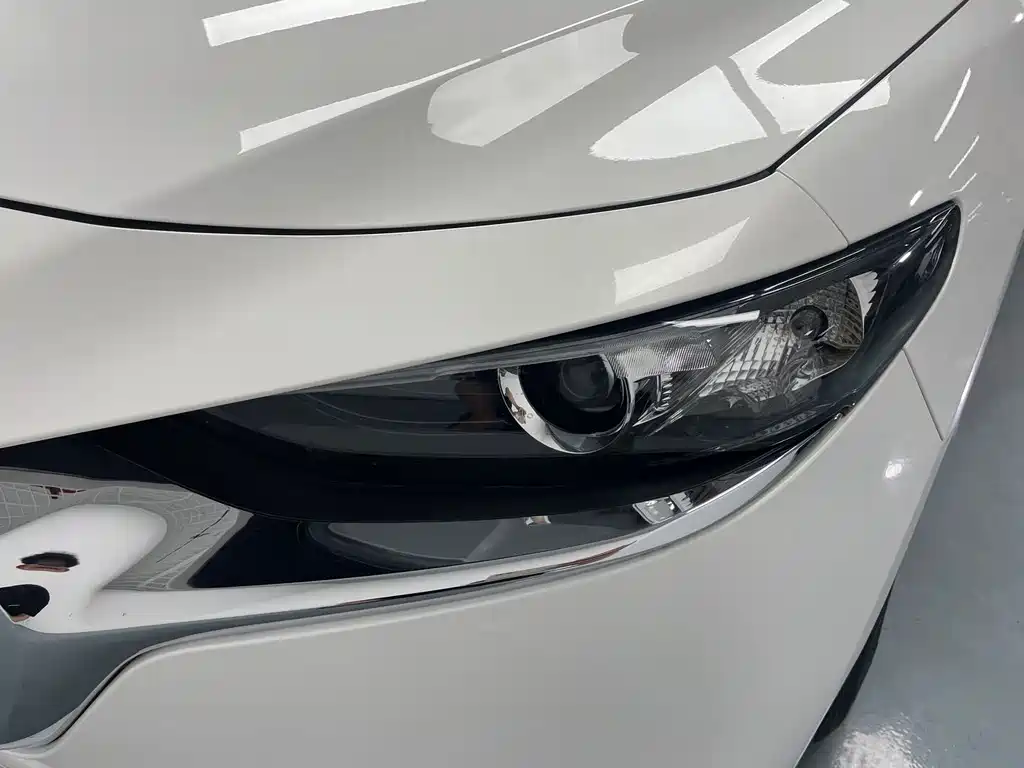 Mazda 3 Angkesela 2020 — фото 15