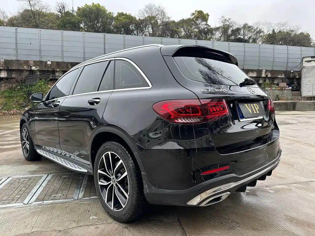 Mercedes-Benz GLC 2020 — фото 7