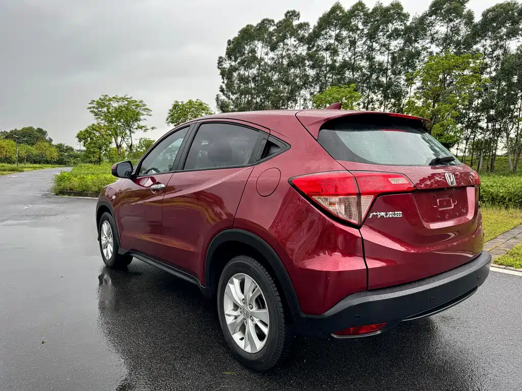 Honda Vezel 2015 — фото 8