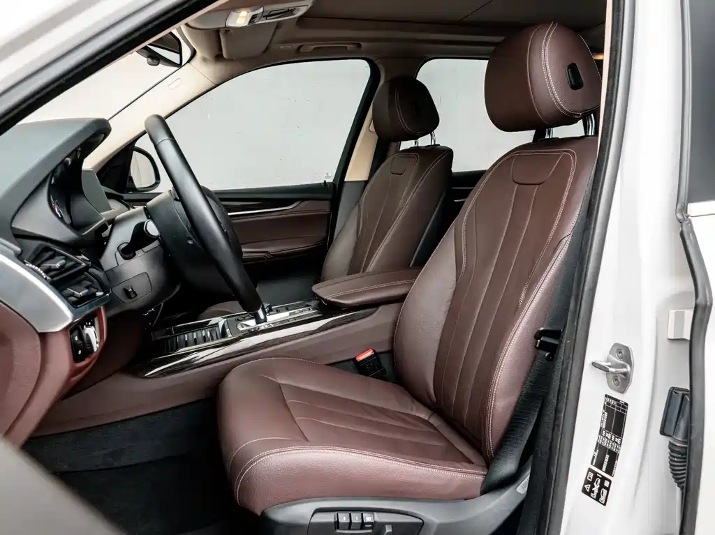 BMW X5 2016 — фото 16