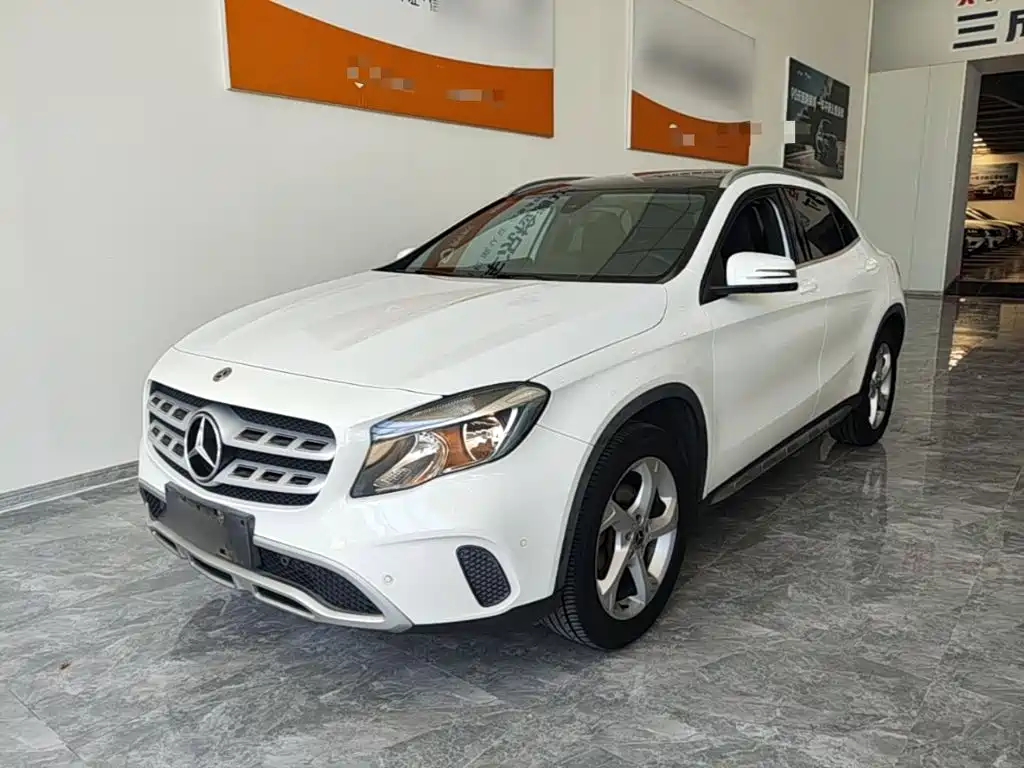 Mercedes-Benz GLA 2019