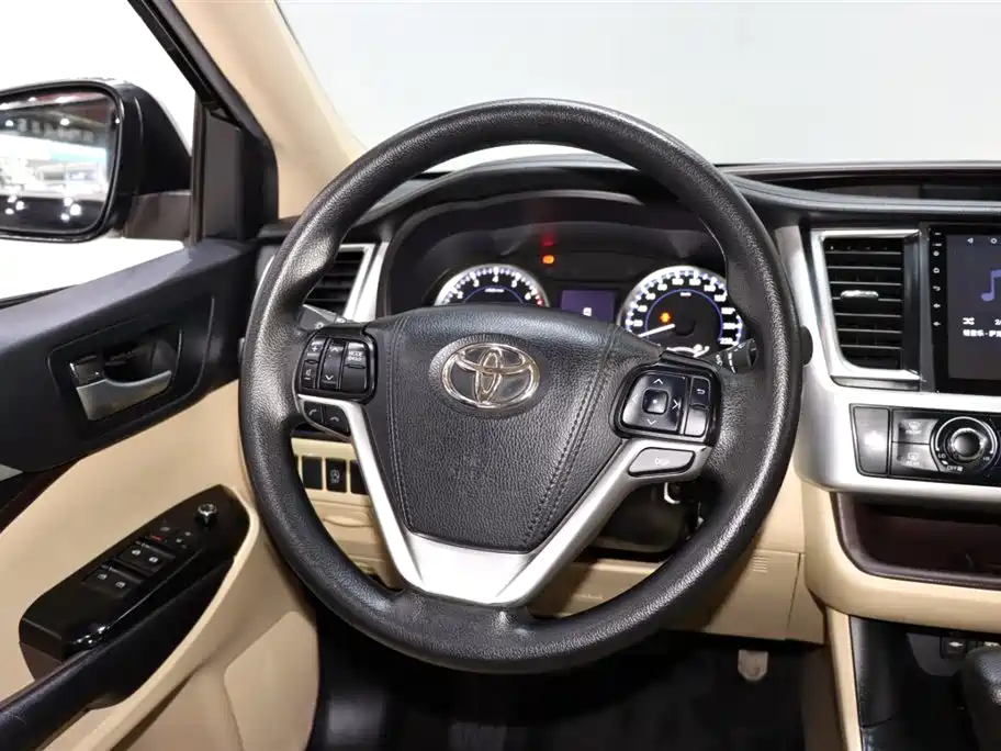 Toyota Highlander 2021 — фото 14
