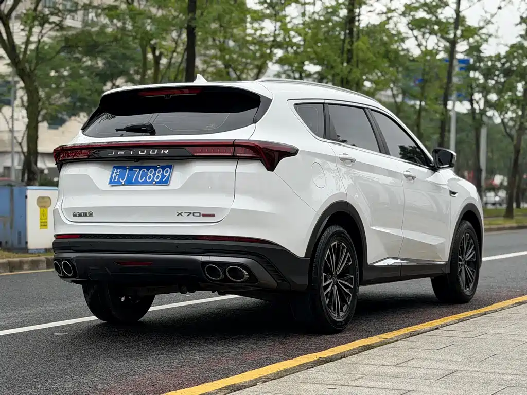 Jetour X70 PLUS 2022 — фото 4