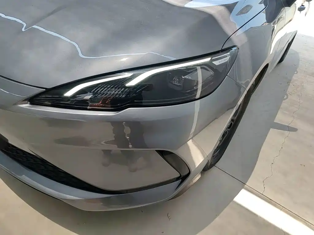 BYD Seal 05 DM-i 2025 — фото 24