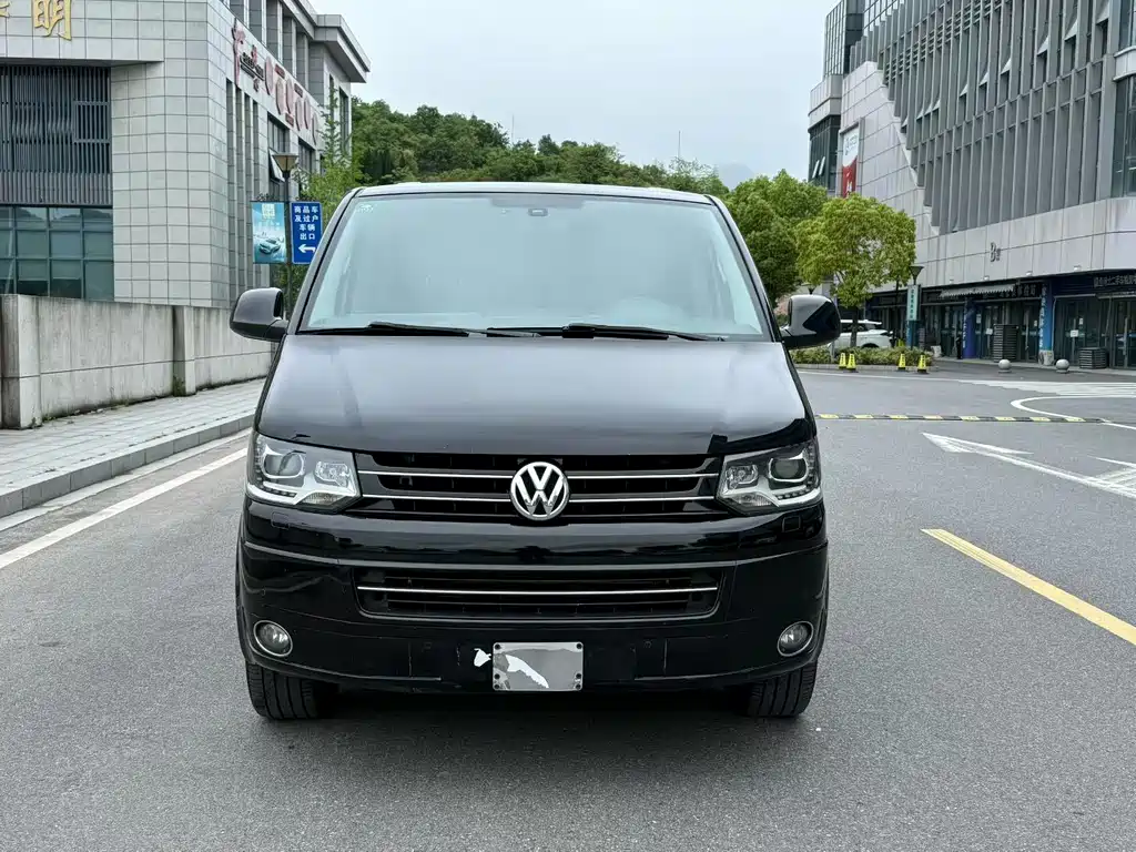 Volkswagen Multivan 2016 — фото 2