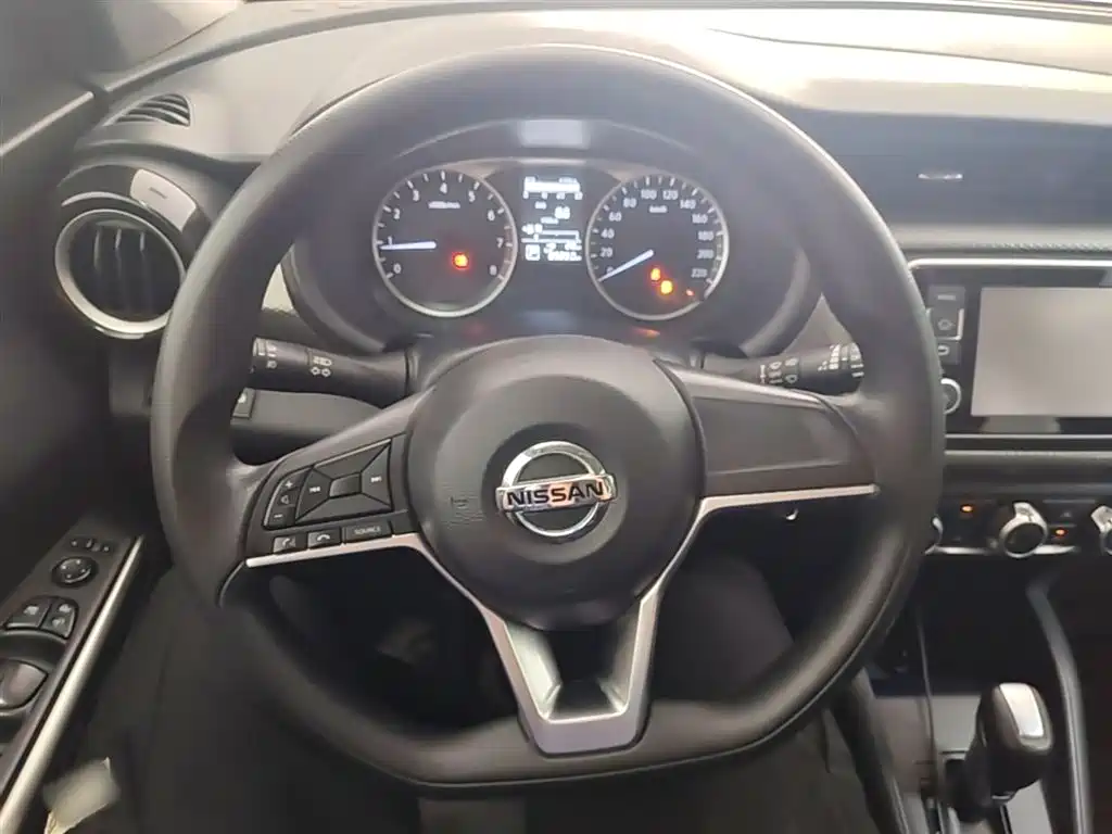 Nissan Kicks 2018 — фото 11