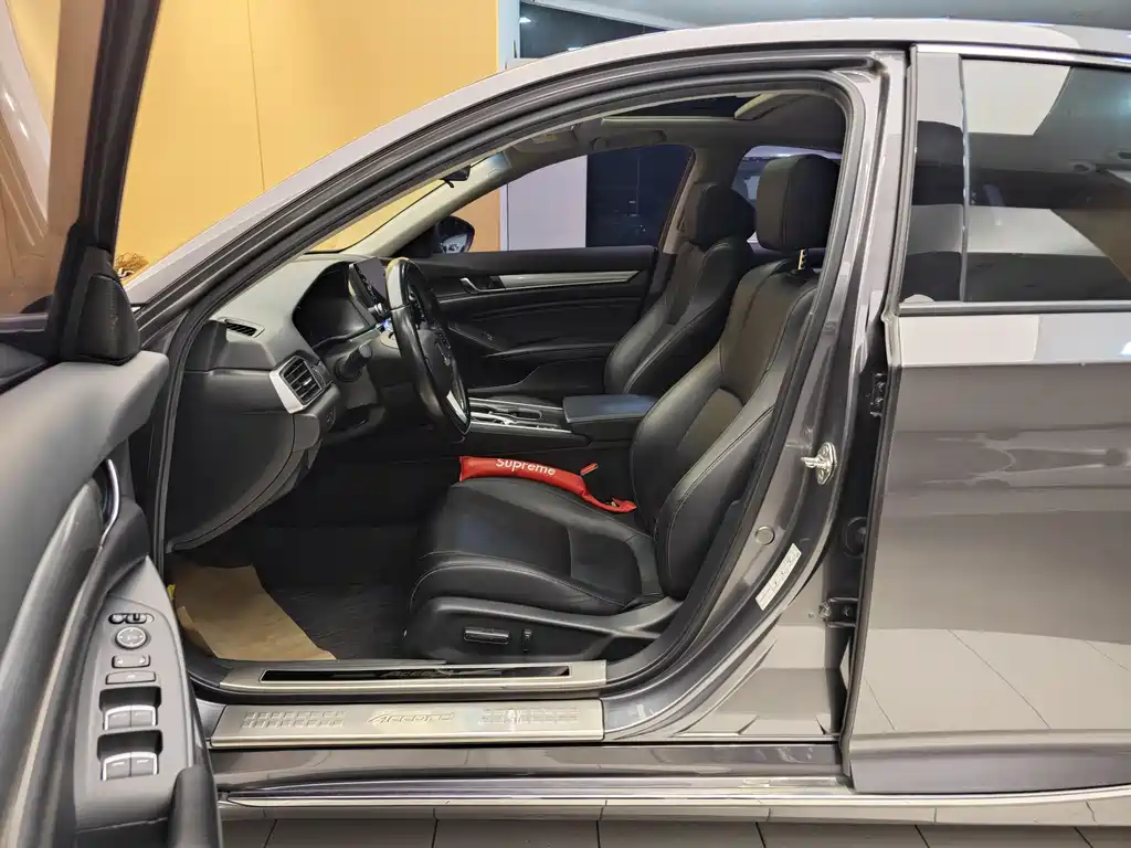 Honda Accord 2020 — фото 13