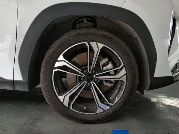 Geely Galaxy L7 2025