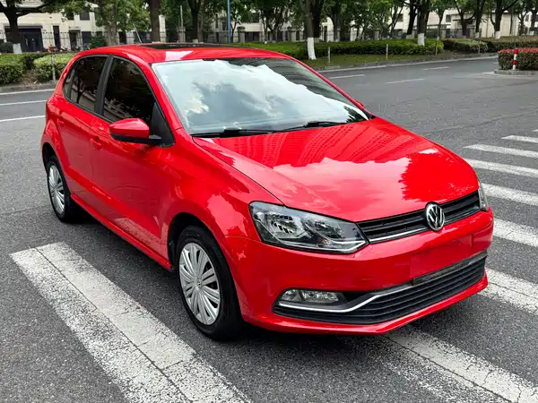 Volkswagen Polo 2016