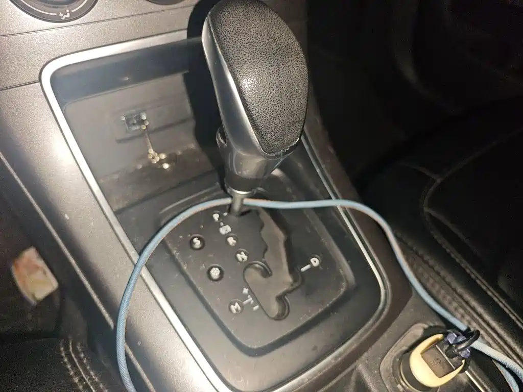Citroen C4 2017 — фото 11