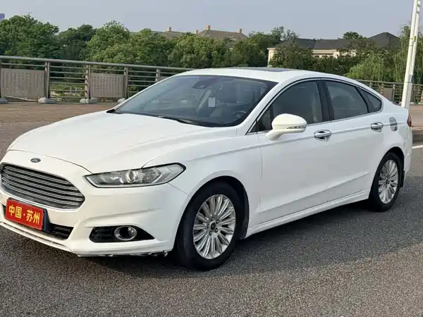 Ford Mondeo 2014