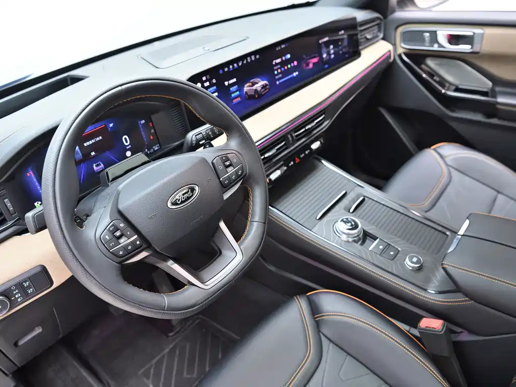 Ford Explorer 2025 — фото 11