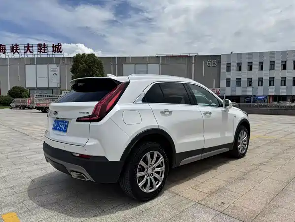Cadillac XT4 2022