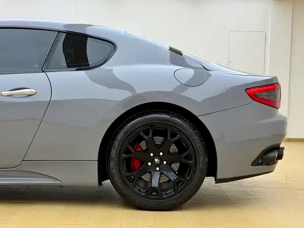 Maserati Granturismo 2016