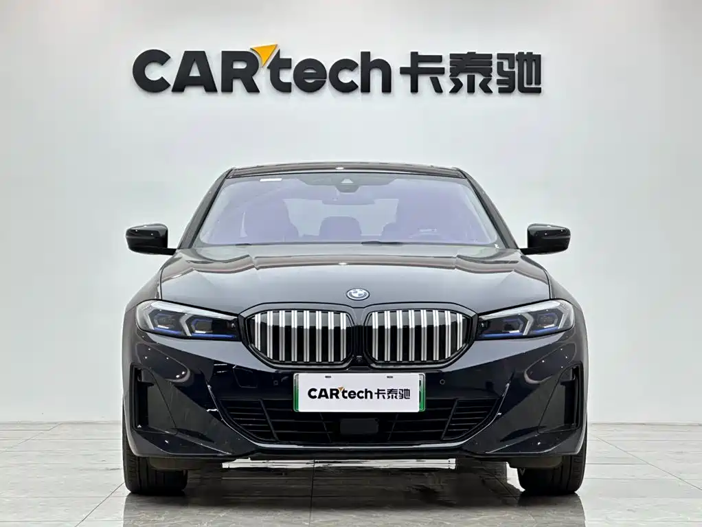 BMW i3 2024