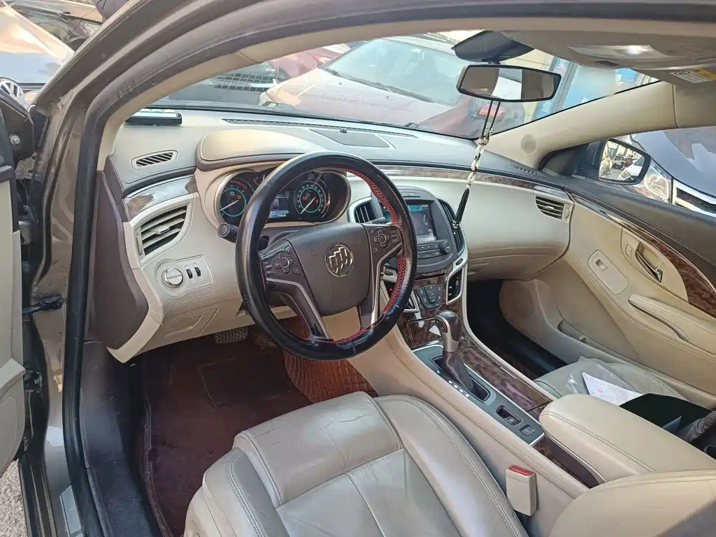 Buick LaCrosse 2015 — фото 7