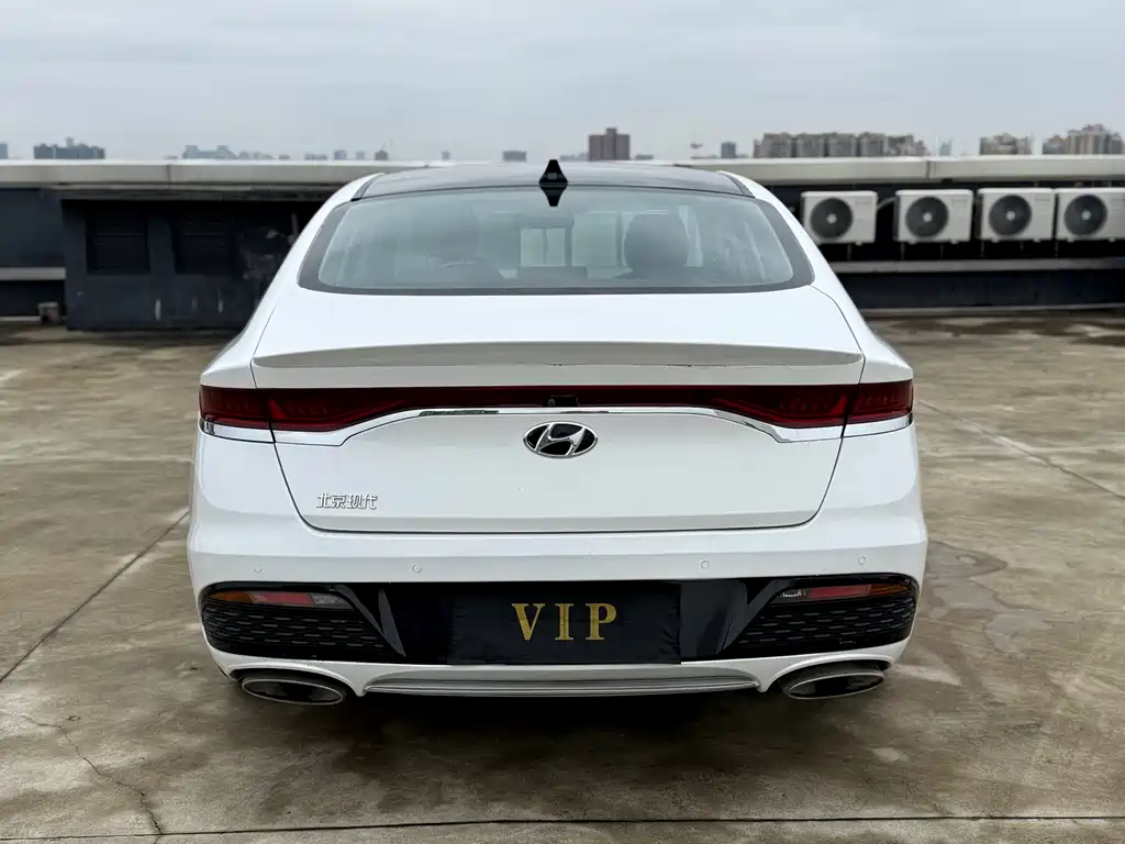 Hyundai Festa 2019 — фото 13