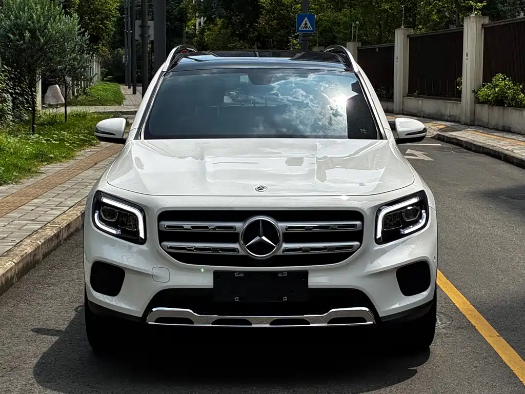 Mercedes-Benz GLB 2022