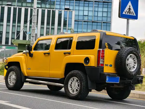 Hummer H3 2005