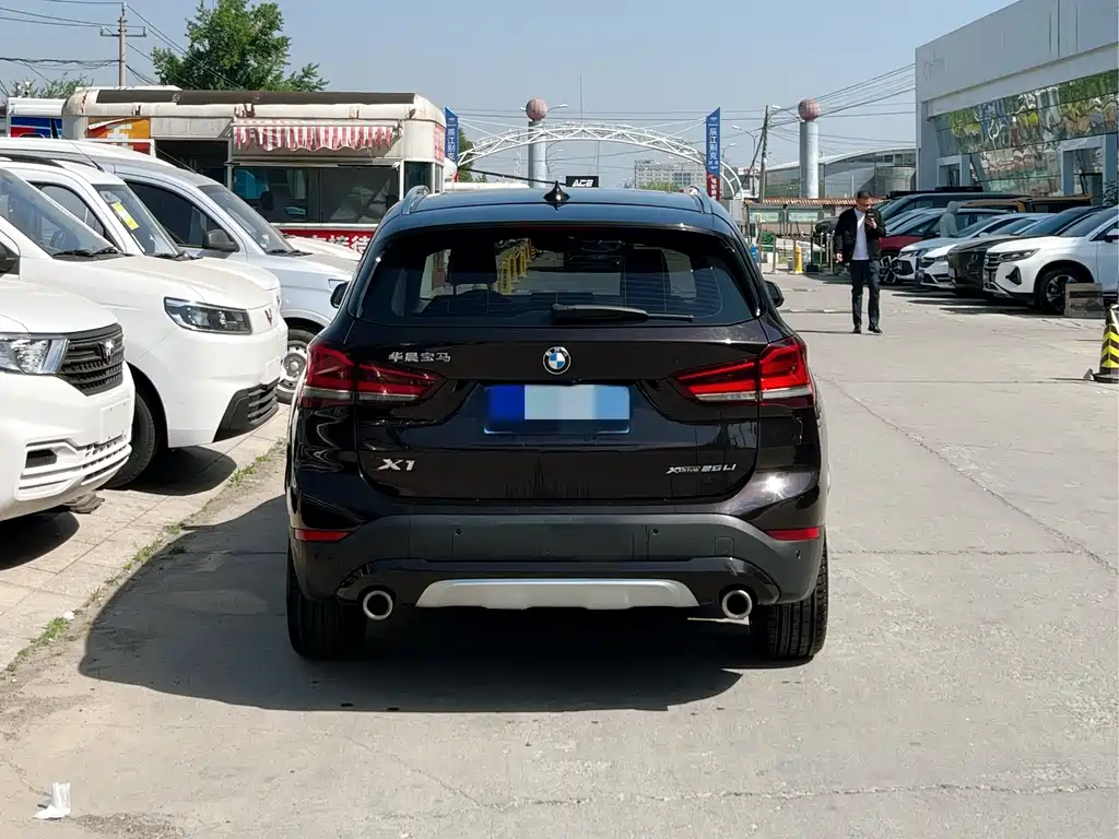 BMW X1 2020 — фото 3