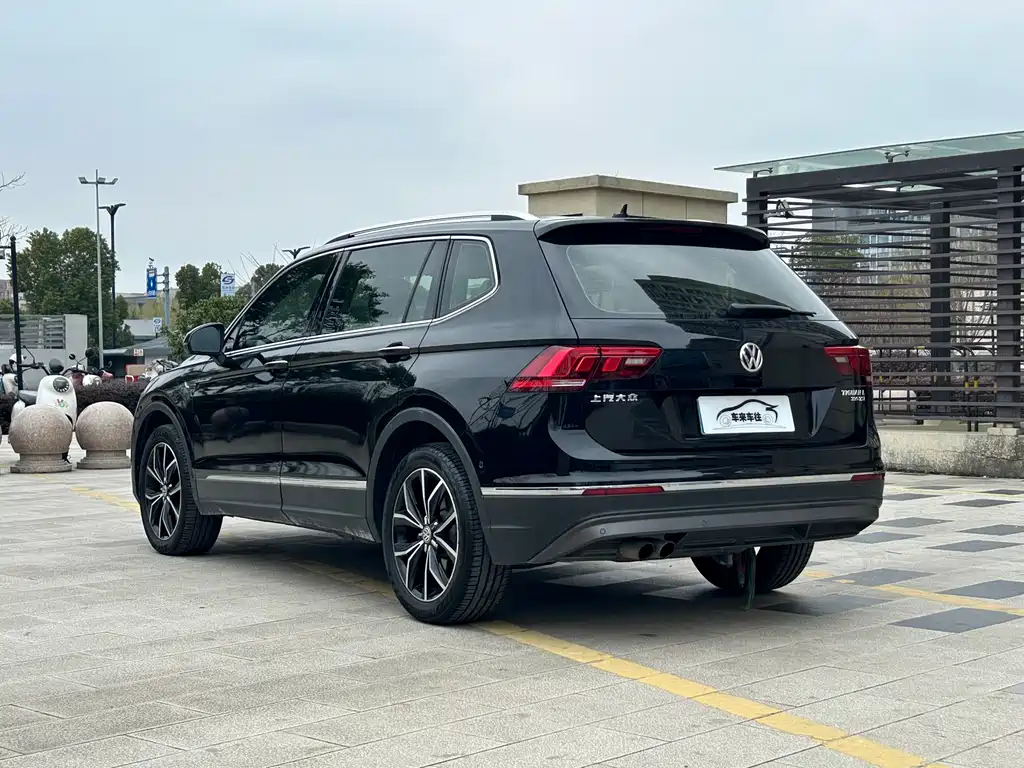 Volkswagen Tiguan L 2019 — фото 9
