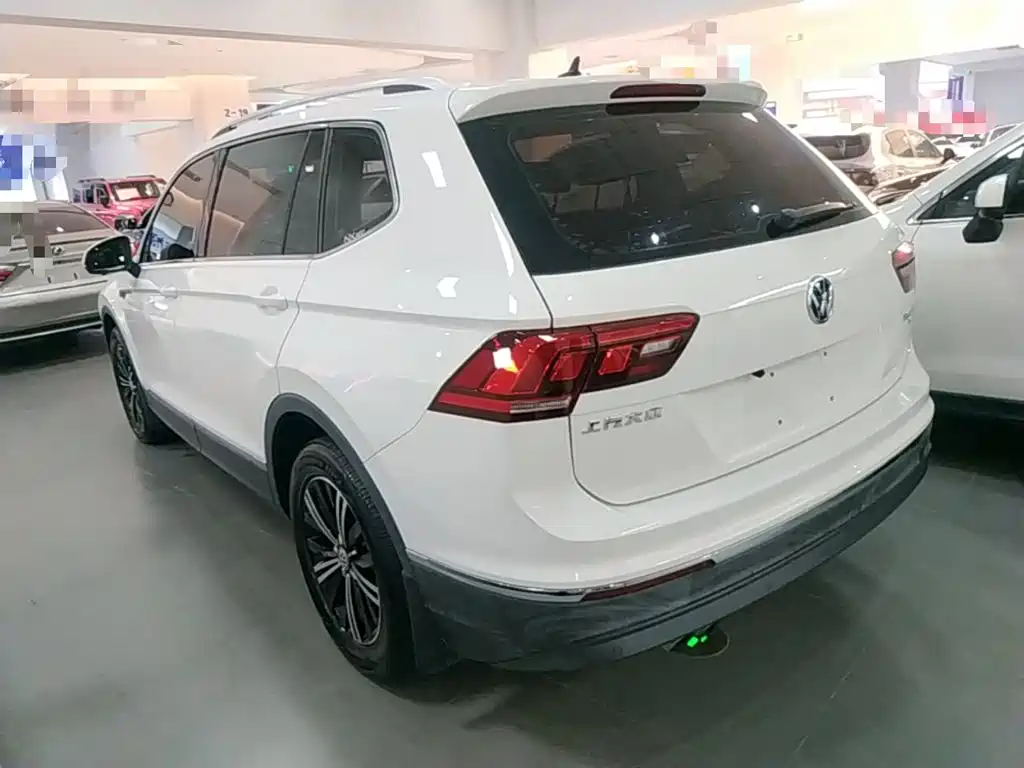 Volkswagen Tiguan L 2020