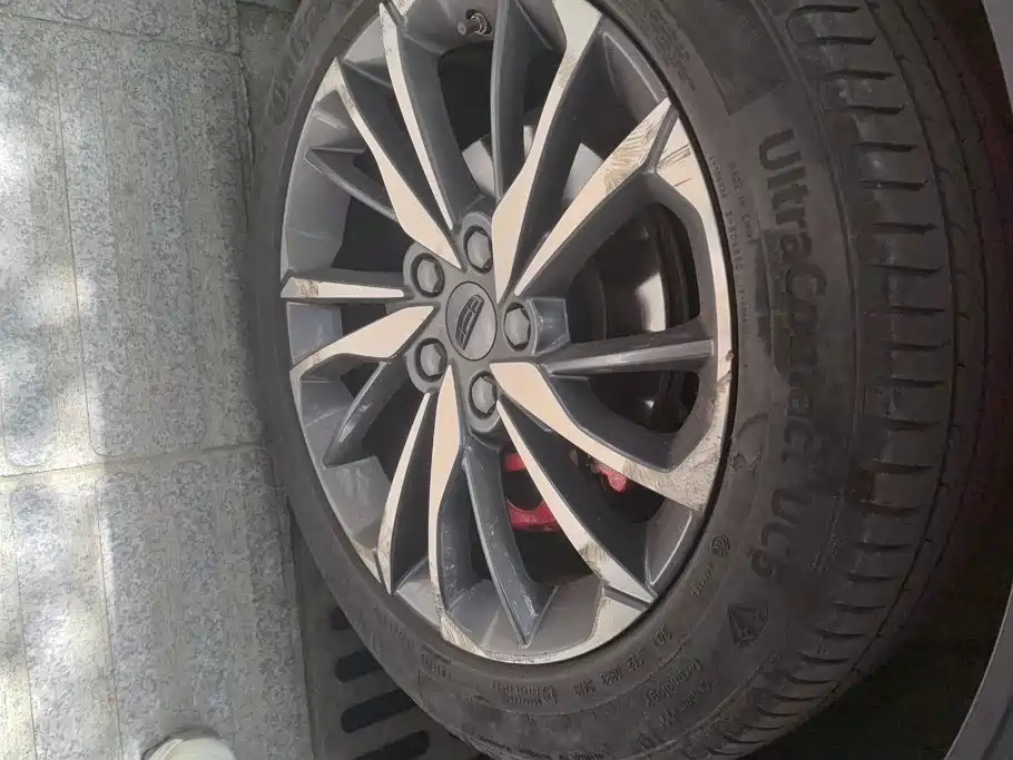 Geely Binyue 2019