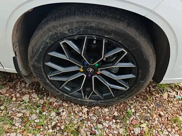 Changan UNI-Z 2025