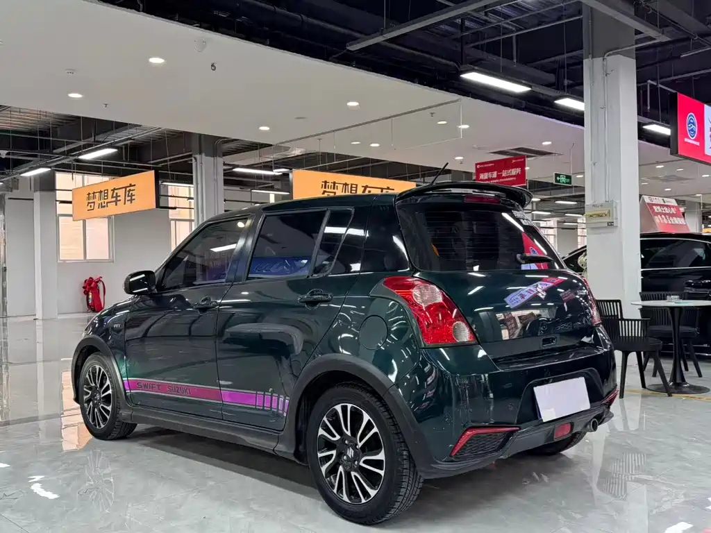 Suzuki Swift 2018 — фото 6