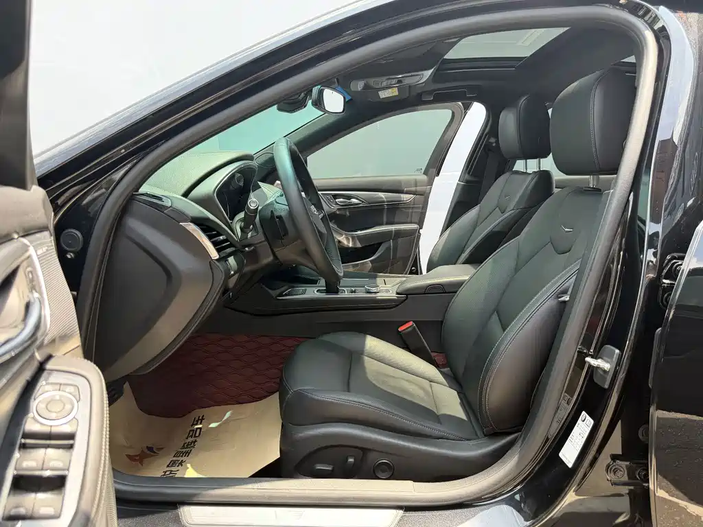 Cadillac CT5 2021 — фото 10