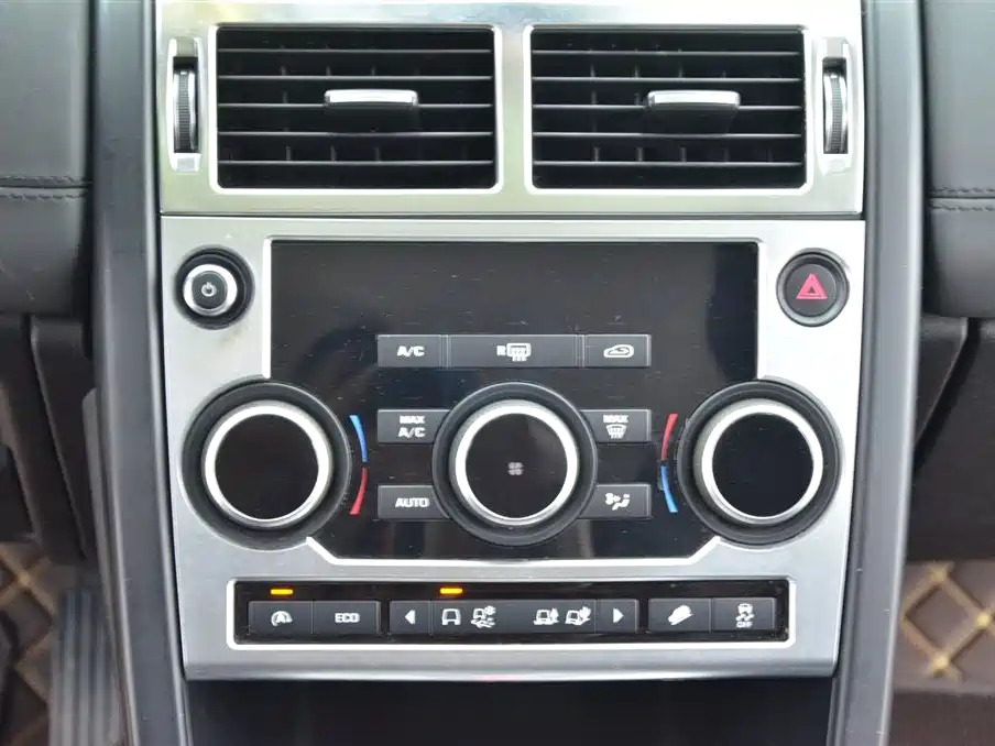 Land Rover Discovery Sport 2016 — фото 8