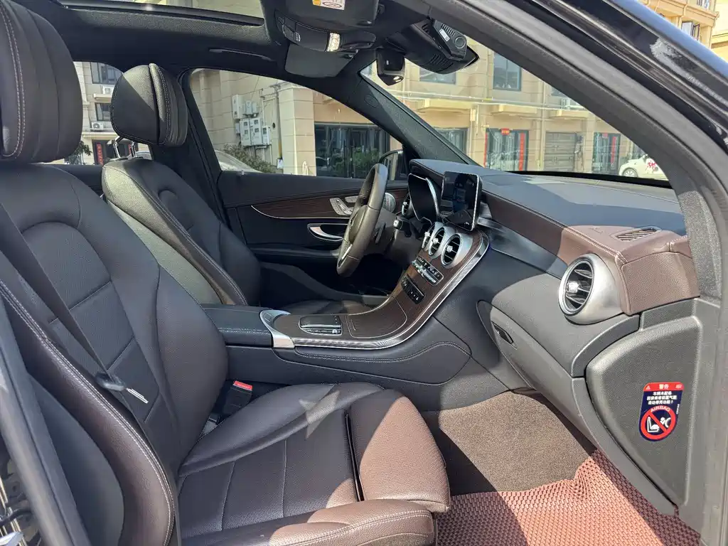 Mercedes-Benz GLC 2021 — фото 10
