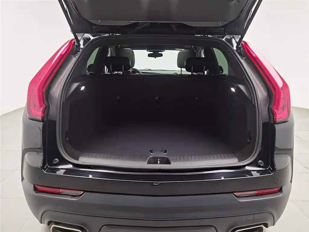 Cadillac XT4 2021 — фото 16