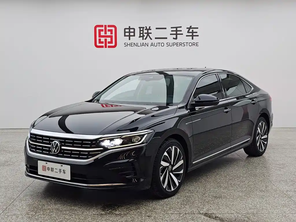 Volkswagen Passat 2022