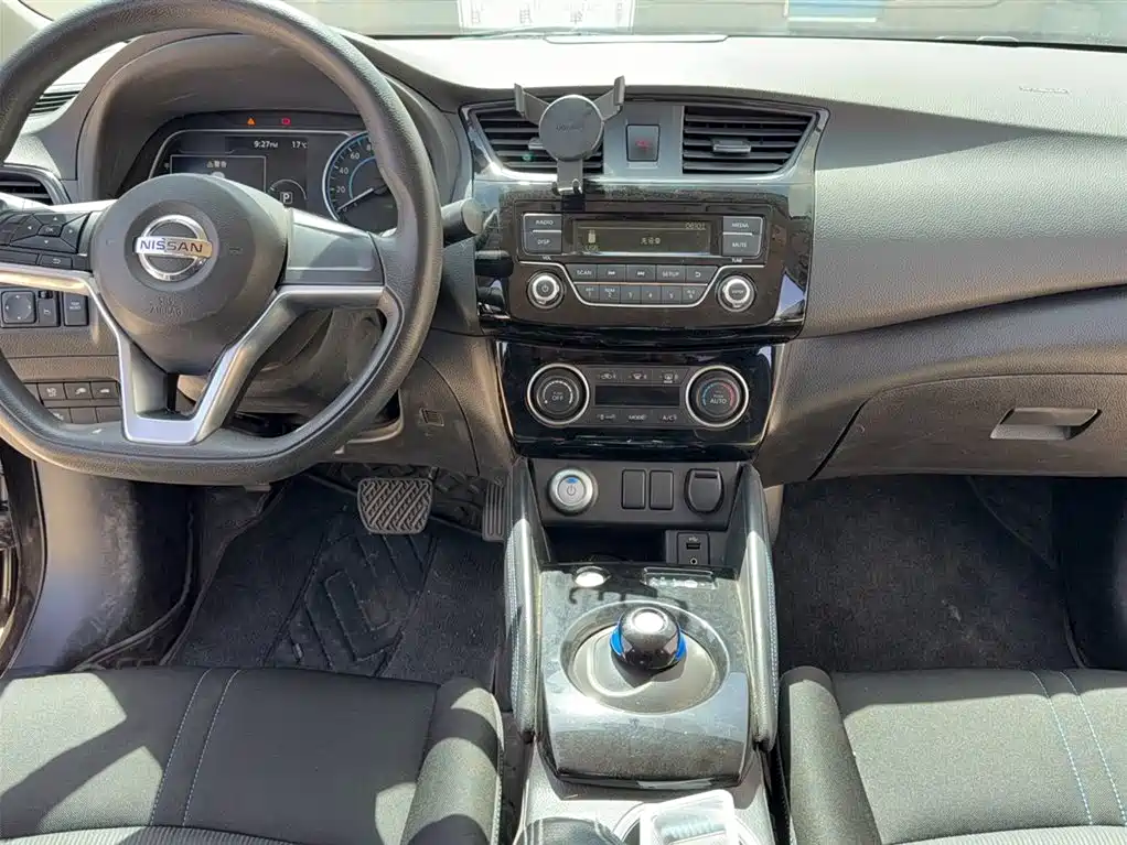 Nissan Sylphy EV 2019 — фото 25