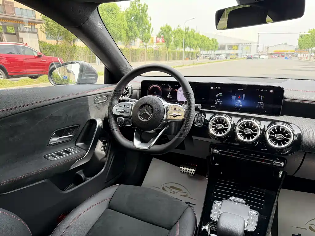 Mercedes-Benz CLA 2023 — фото 24
