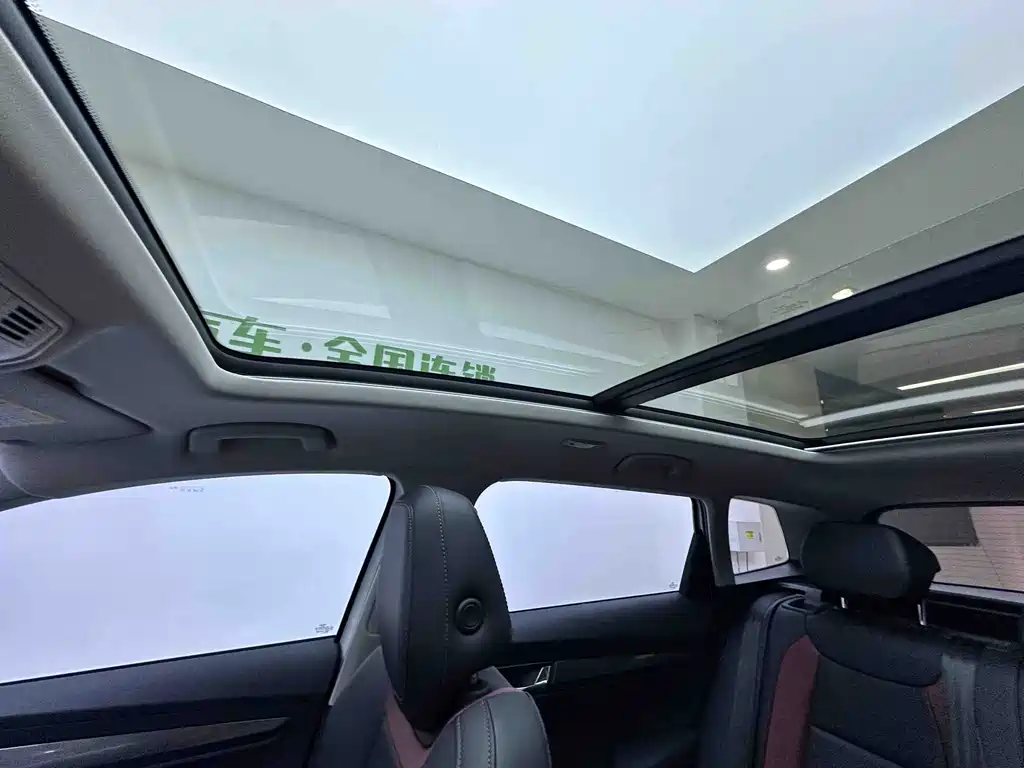 Skoda Karoq 2023 — фото 16