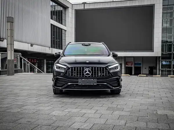 Mercedes-Benz GLA AMG 2023