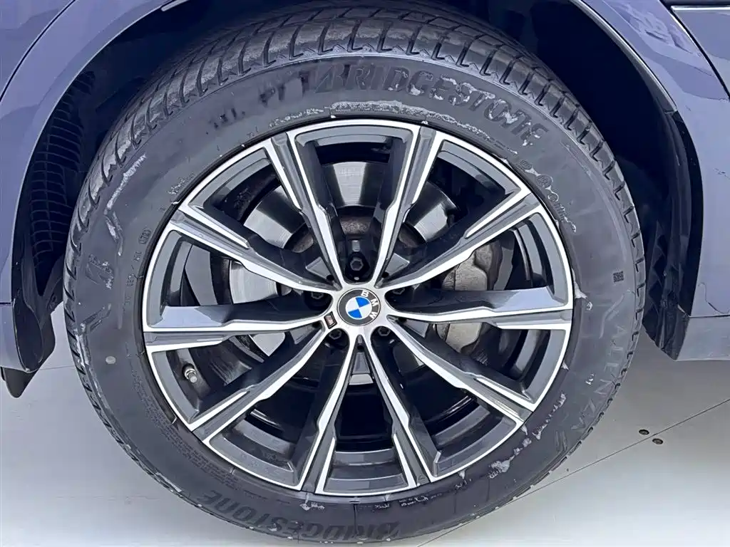 BMW X6 2022 — фото 12