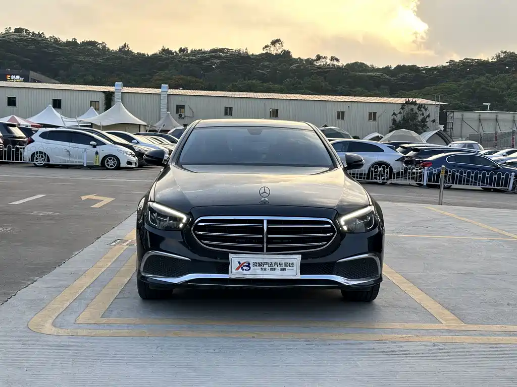 Mercedes-Benz E-Class 2021 — фото 3