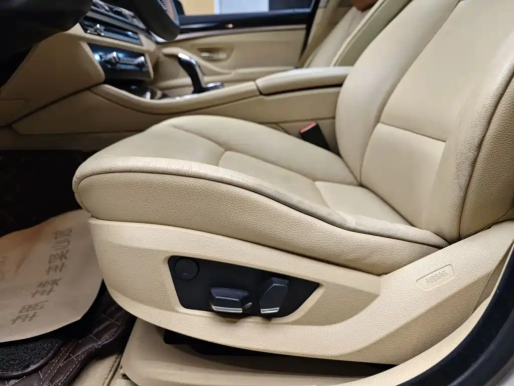 BMW 5 Series 2013 — фото 12